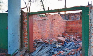 Демонтаж гаражей в Кореновске, цена от 1726 руб. – услуги под ключ от 2Землекопа-Кнв