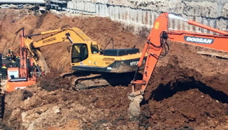 Разработка котлована экскаватором под фундамент в Кореновске — цена от 2538 руб. | 2Землекопа-Кнв